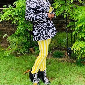 𝅺R.Display Yellow‎ and White Skinny Pants